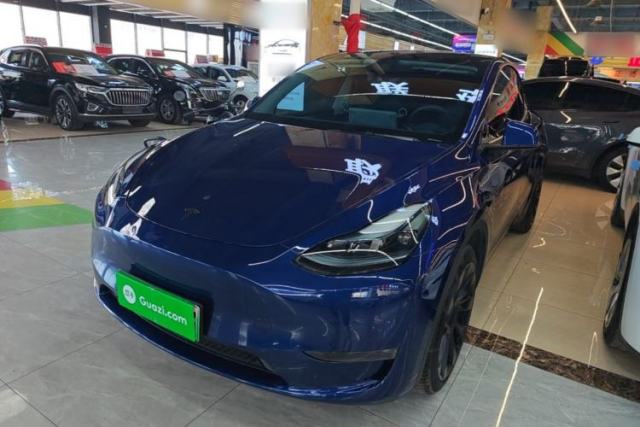 Used Tesla Model Y 2024 Long-Range All-Wheel-Drive Version