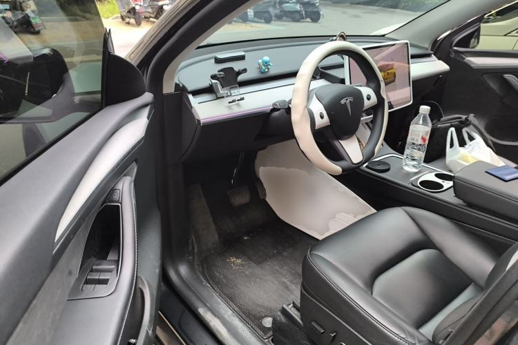 Used Tesla Model Y 2024 Rear-Wheel-Drive Version Driver Seat