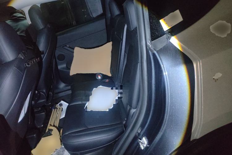 Used Tesla Model Y 2024 Rear-Wheel-Drive Version Left Rear Seat