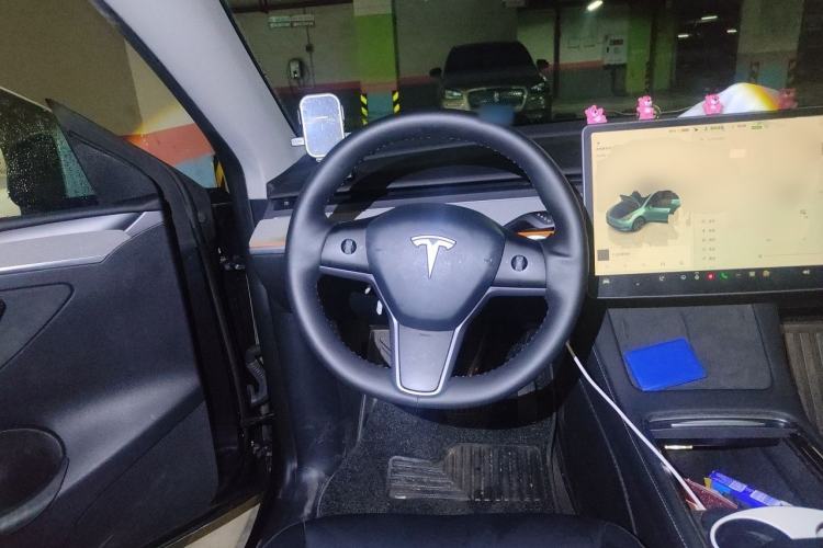 Used Tesla Model Y 2024 Rear-Wheel-Drive Version Steering Wheel