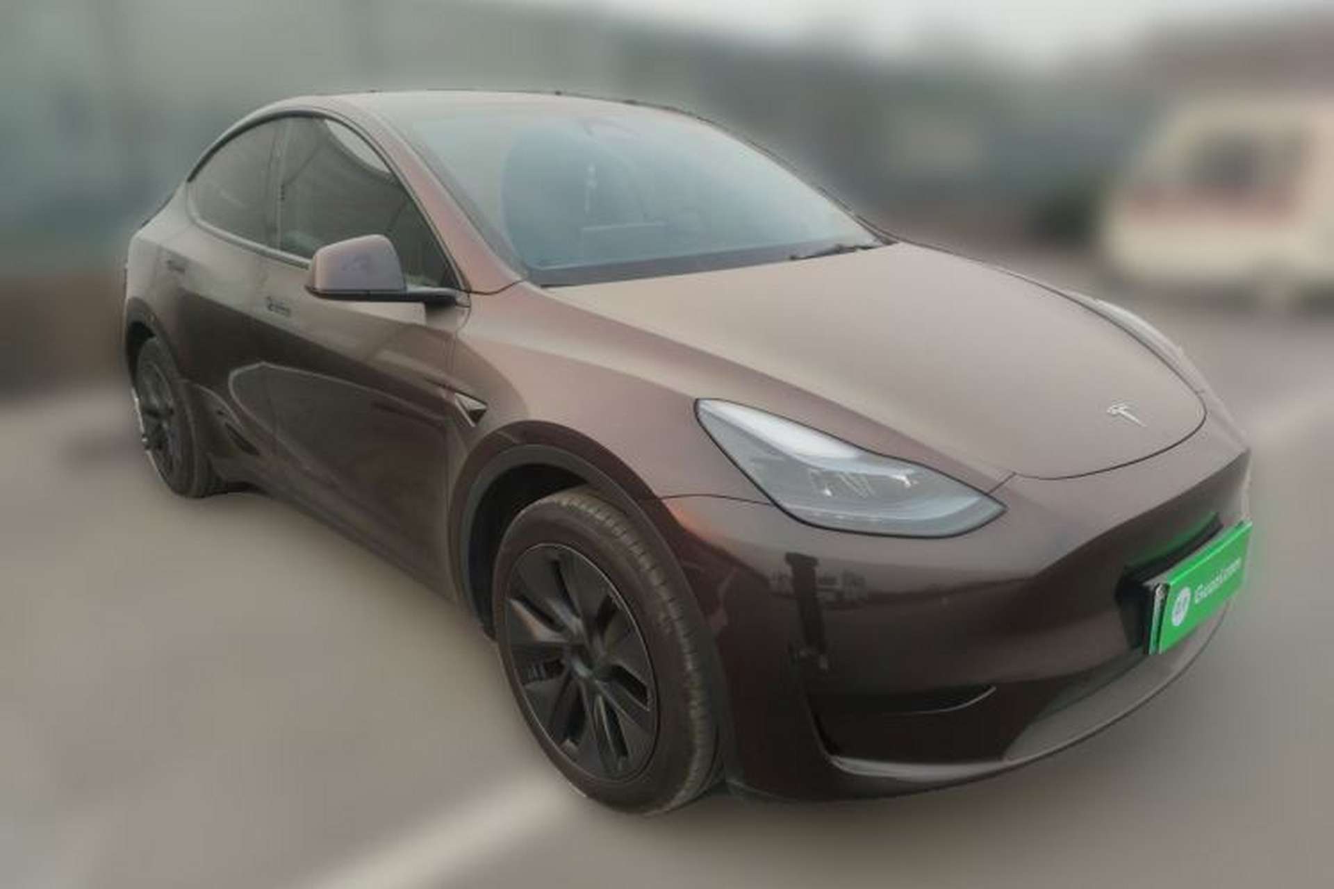 Used Tesla Model Y 2024 Rear-Wheel-Drive Version Front Right 45 Deg