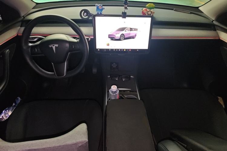 Used Tesla Model Y 2024 Rear-Wheel-Drive Version Center Console