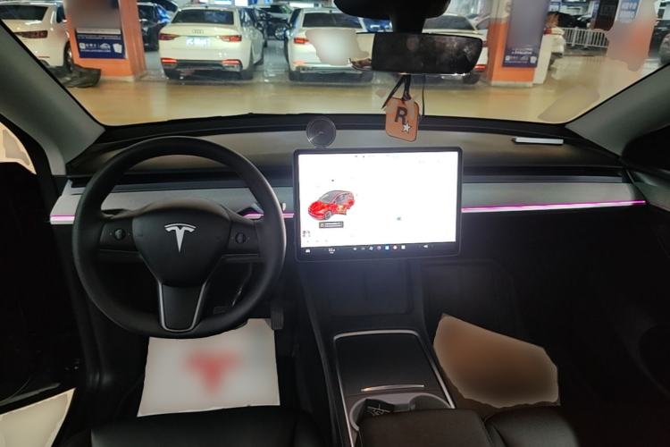 Used Tesla Model Y 2024 Rear-Wheel-Drive Version Center Console