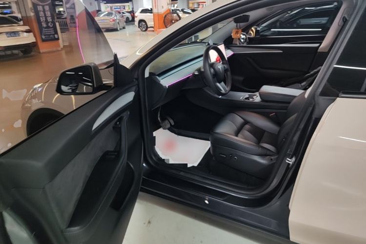 Used Tesla Model Y 2024 Rear-Wheel-Drive Version Driver Seat