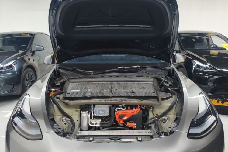 Used Tesla Model Y 2024 Rear-Wheel-Drive Version Engine Bay