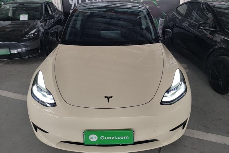 Used Tesla Model Y 2024 Rear-Wheel-Drive Version Front