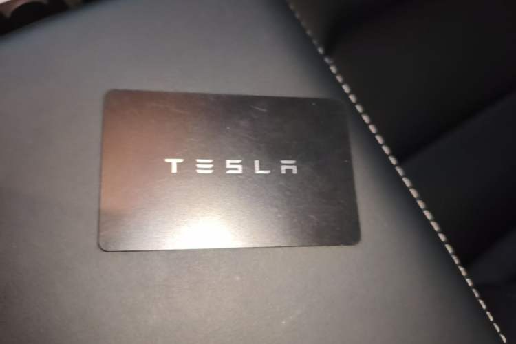 Used Tesla Model Y 2024 Rear-Wheel-Drive Version Interior 1