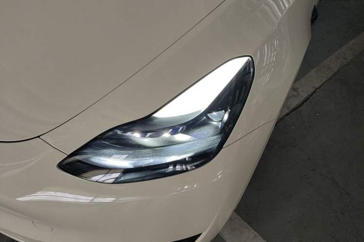 Used Tesla Model Y 2024 Rear-Wheel-Drive Version Left Front Headlight