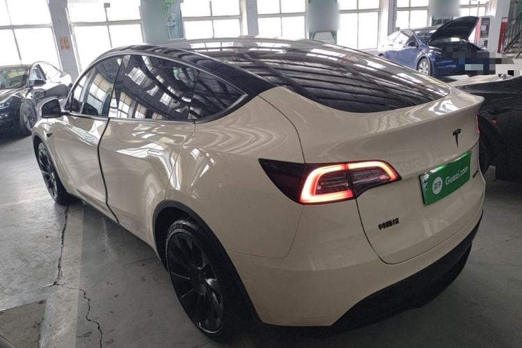 Used Tesla Model Y 2024 Rear-Wheel-Drive Version Rear Left 45 Deg