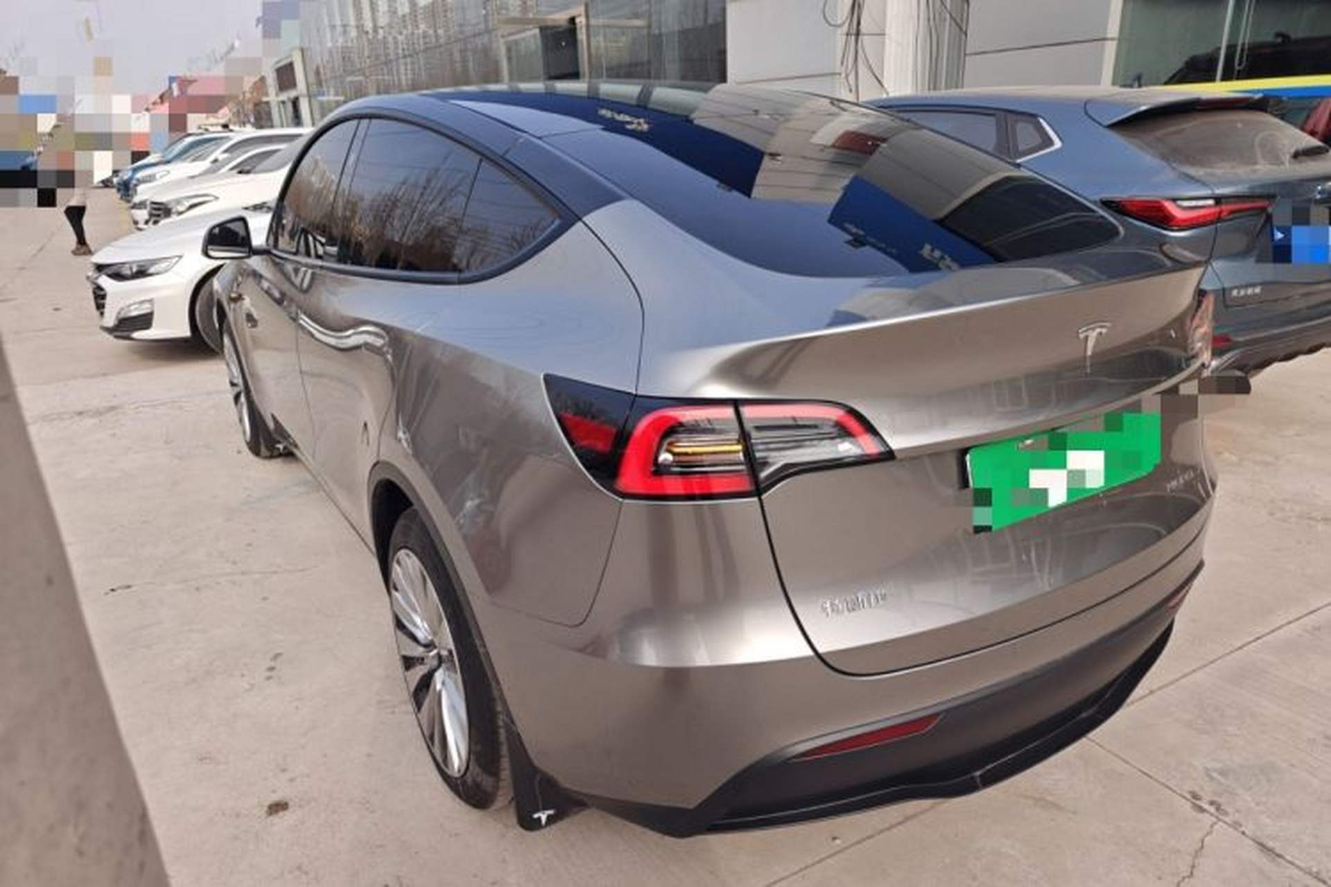 Used Tesla Model Y 2024 Rear-Wheel-Drive Version Rear Left 45 Deg