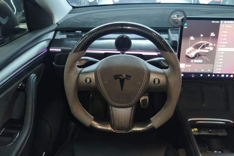 Used Tesla Model Y 2024 Rear-Wheel-Drive Version Steering Wheel