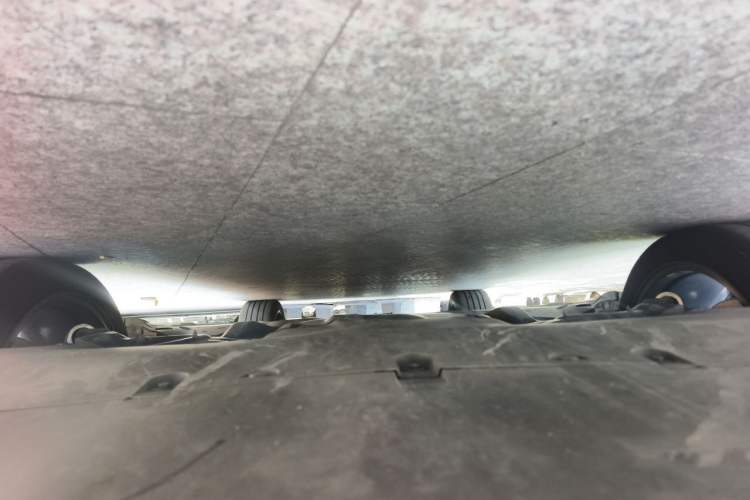 Used Tesla Model Y 2024 Rear-Wheel-Drive Version Chassis Rear