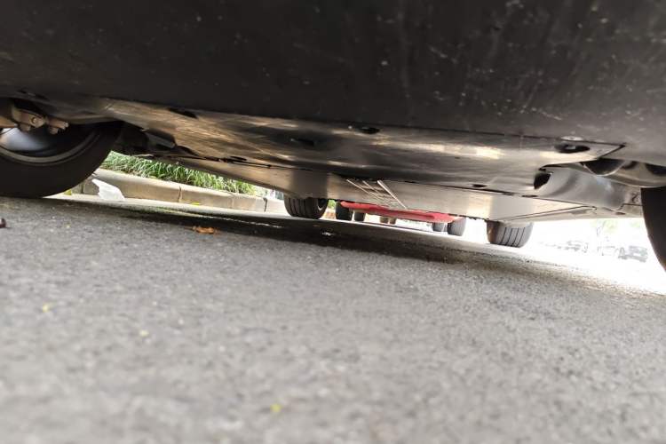 Used Tesla Model Y 2024 Rear-Wheel-Drive Version Chassis Front
