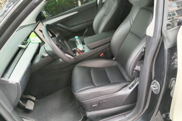 Used Tesla Model Y 2024 Rear-Wheel-Drive Version Left Front Seat