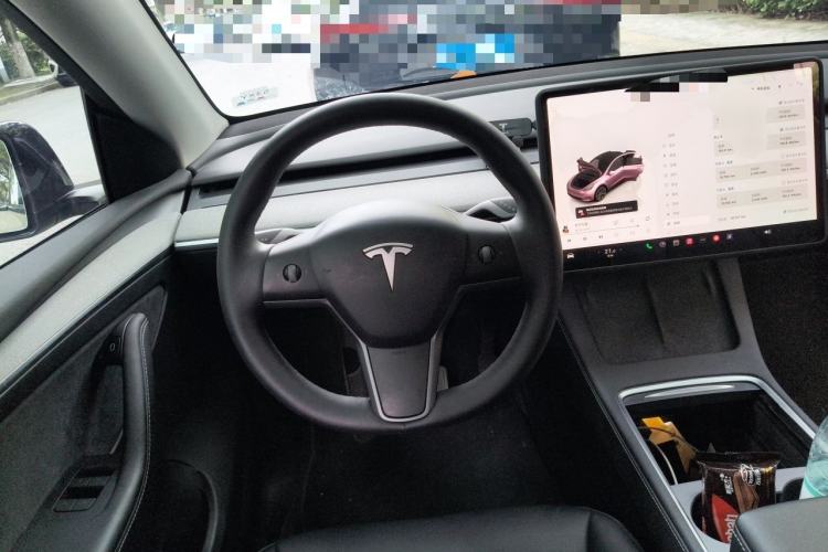 Used Tesla Model Y 2024 Rear-Wheel-Drive Version Steering Wheel