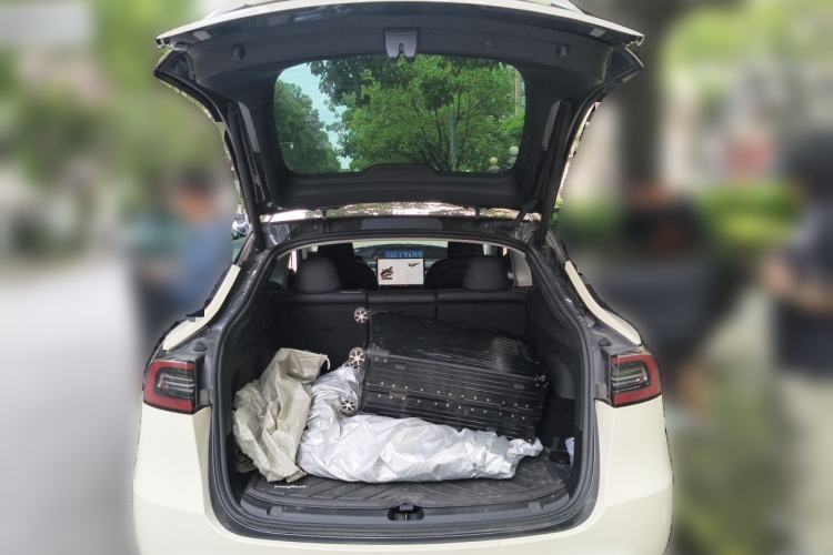 Used Tesla Model Y 2024 Rear-Wheel-Drive Version Trunk