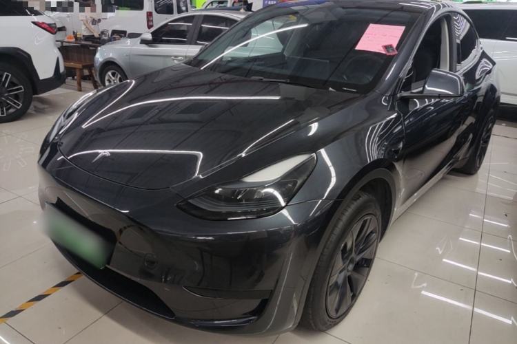 Tesla Model Y 2024 Rear-Wheel-Drive Version