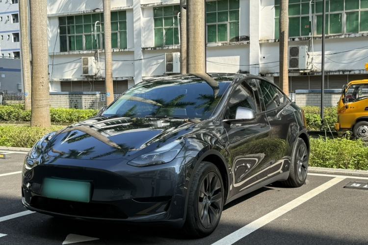 Used Tesla Model Y 2024 Rear-Wheel-Drive Version Guazi used car, China used car export, Used car for sale, Used Tesla cars, Cheapest cars for sale, Electric vehicle, New energy car