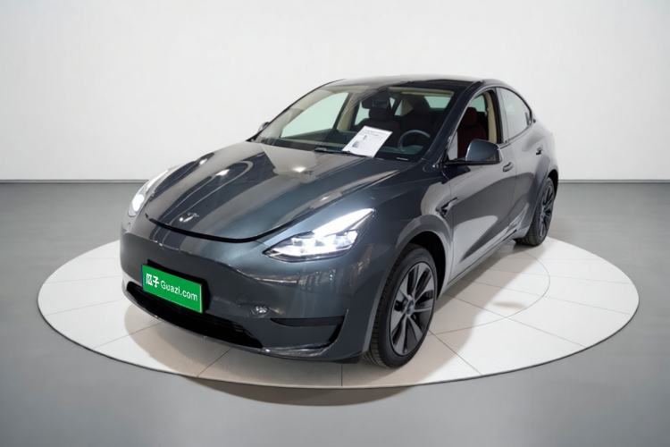 Tesla Model Y 2024 Rear-Wheel-Drive Version