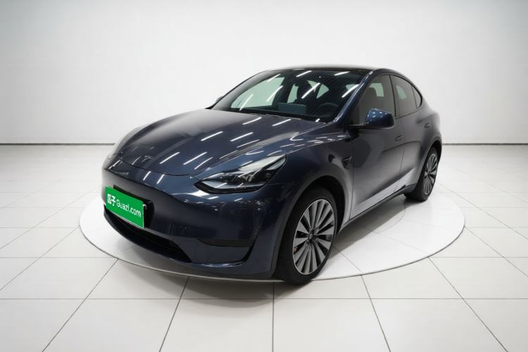 Tesla Model Y 2024 Rear-Wheel-Drive Version