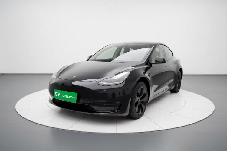 Tesla Model Y 2024 Rear-Wheel-Drive Version