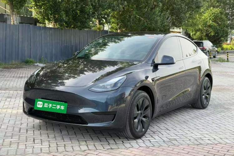 Used Tesla Model Y 2024 Rear-Wheel-Drive Version Guazi used car, China used car export, Used car for sale, Used cars, Cheapest cars for sale