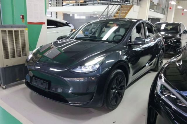 Used Tesla Model Y 2024 Rear-Wheel-Drive Version