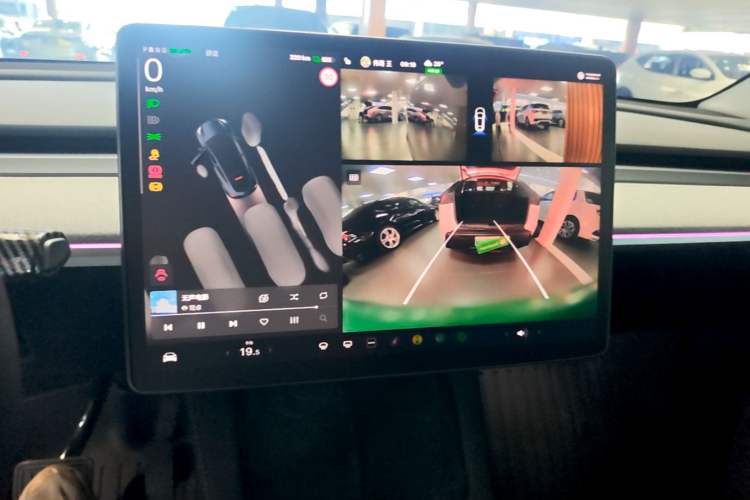 Used Tesla Model Y 2024 Rear-Wheel-Drive Version Audio And AC Panel