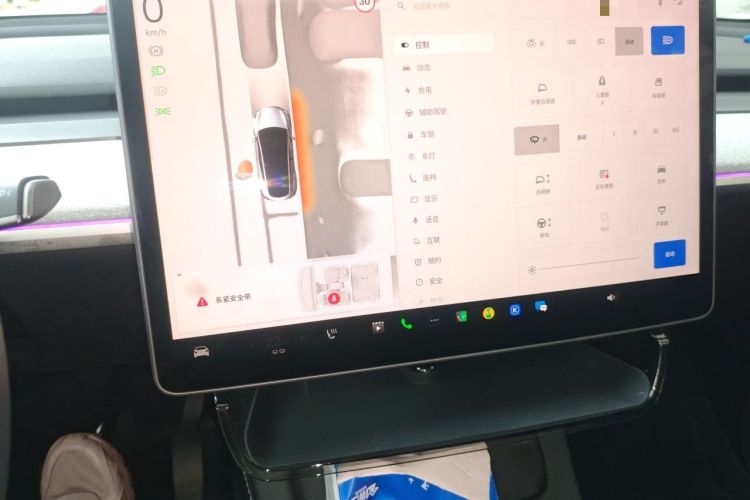 Used Tesla Model Y 2024 Rear-Wheel-Drive Version Audio And AC Panel