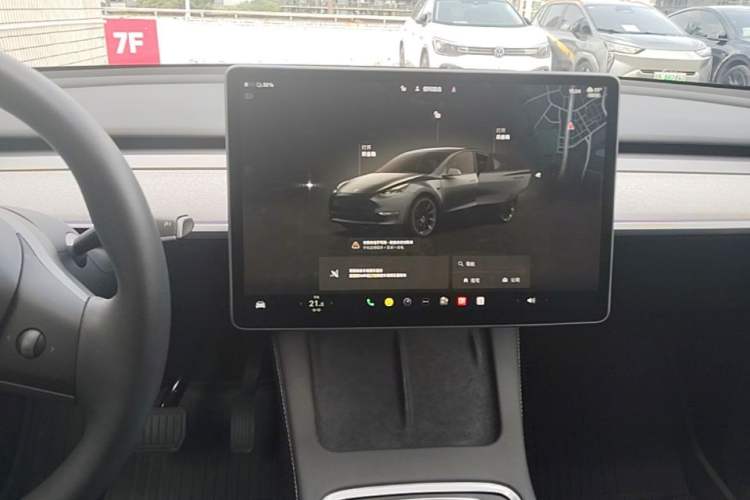 Used Tesla Model Y 2024 Rear-Wheel-Drive Version Audio And AC Panel