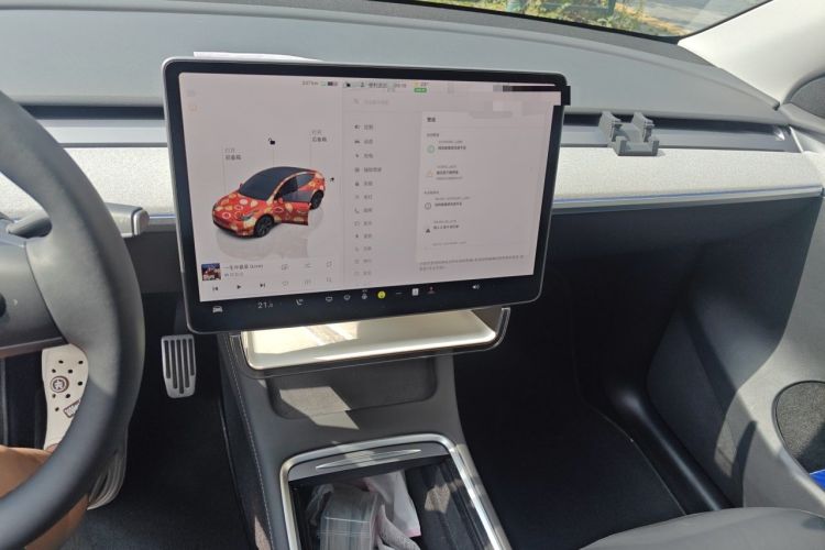 Used Tesla Model Y 2024 Rear-Wheel-Drive Version Audio And AC Panel