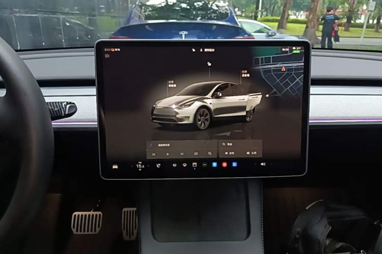 Used Tesla Model Y 2024 Long-Range All-Wheel-Drive Version Audio And AC Panel