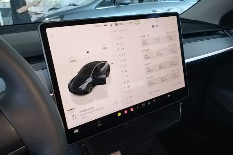 Used Tesla Model Y 2024 Rear-Wheel-Drive Version Audio And AC Panel