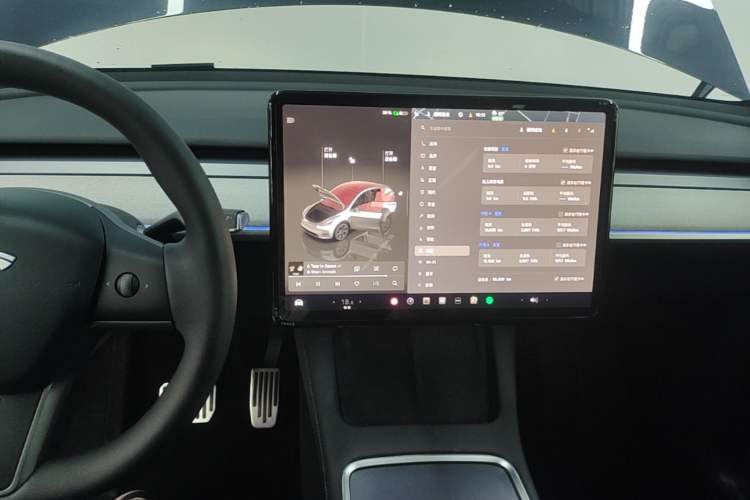 Used Tesla Model Y 2024 Long-Range All-Wheel-Drive Version Audio And AC Panel