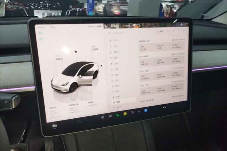 Used Tesla Model Y 2024 Rear-Wheel-Drive Version Audio And AC Panel