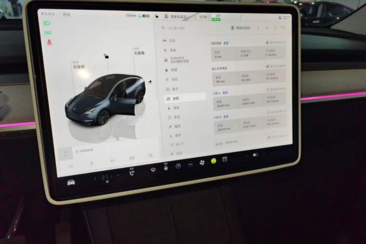 Used Tesla Model Y 2024 Rear-Wheel-Drive Version Audio And AC Panel
