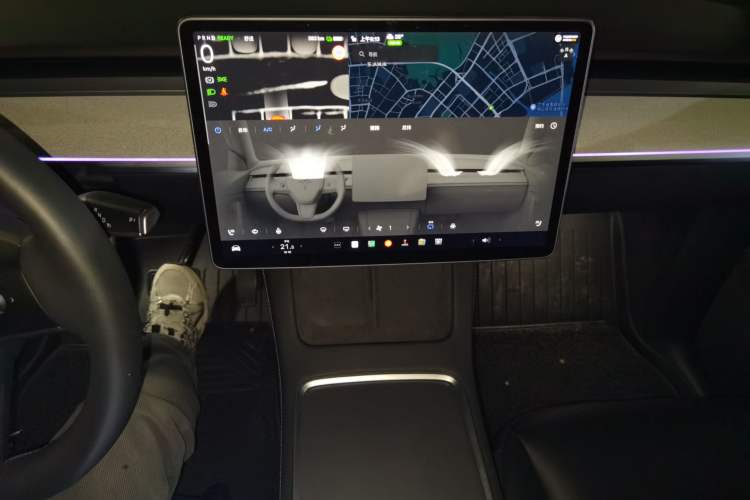 Used Tesla Model Y 2024 Rear-Wheel-Drive Version Audio And AC Panel