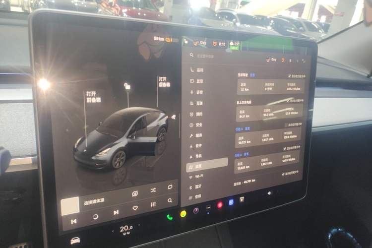 Used Tesla Model Y 2024 Rear-Wheel-Drive Version Audio And AC Panel