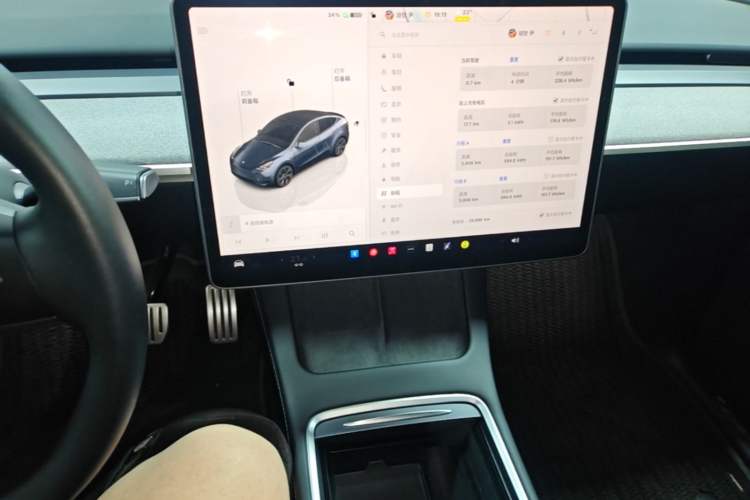 Used Tesla Model Y 2024 Long-Range All-Wheel-Drive Version Audio And AC Panel