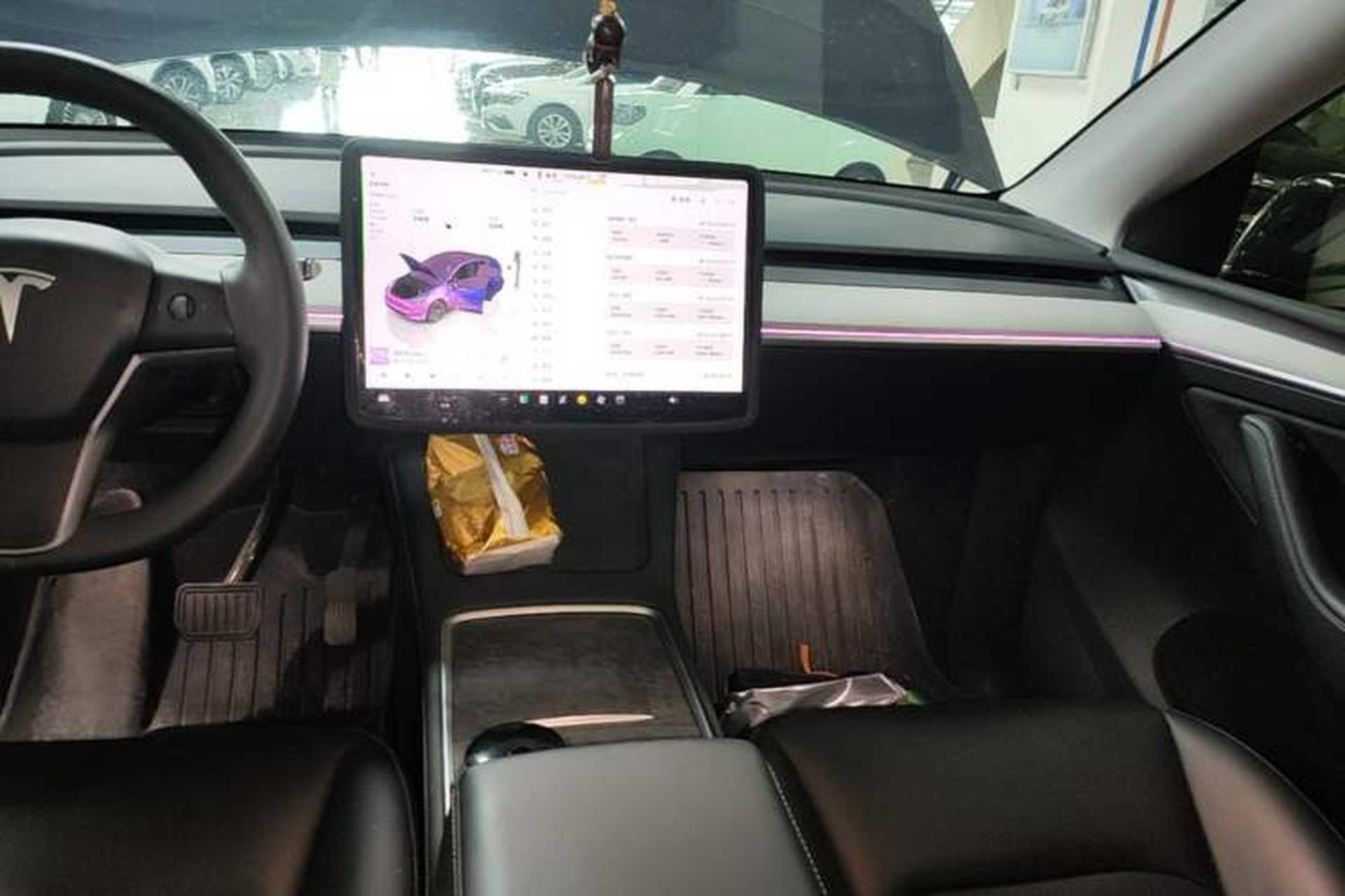 Used Tesla Model Y 2024 Rear-Wheel-Drive Version Audio And AC Panel