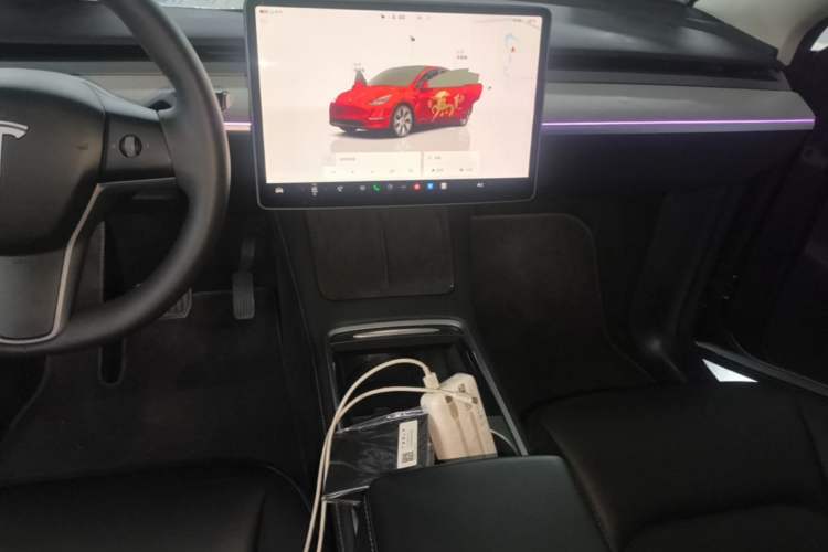 Used Tesla Model Y 2024 Rear-Wheel-Drive Version Audio And AC Panel
