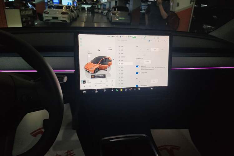 Used Tesla Model Y 2024 Rear-Wheel-Drive Version Audio And AC Panel