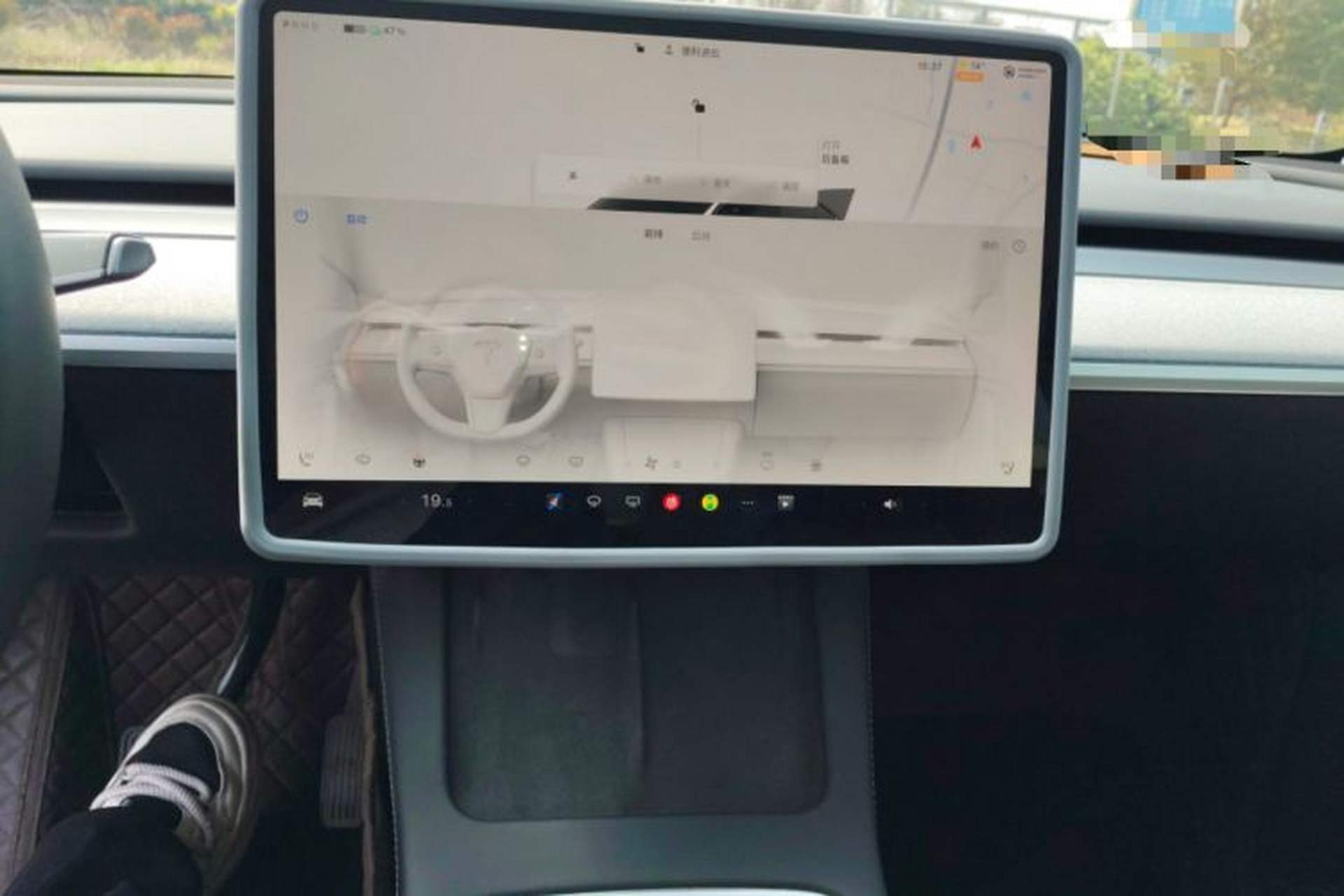 Used Tesla Model Y 2024 Long-Range All-Wheel-Drive Version Audio And AC Panel