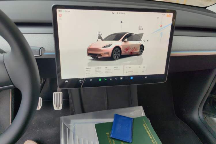 Used Tesla Model Y 2024 Rear-Wheel-Drive Version Audio And AC Panel