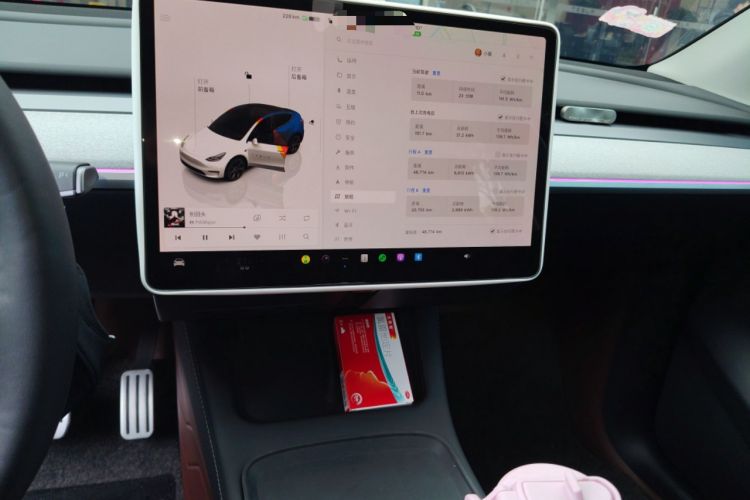 Used Tesla Model Y 2024 Rear-Wheel-Drive Version Audio And AC Panel