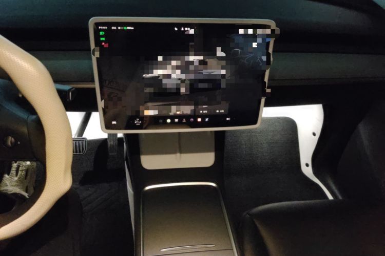 Used Tesla Model Y 2024 Rear-Wheel-Drive Version Audio And AC Panel