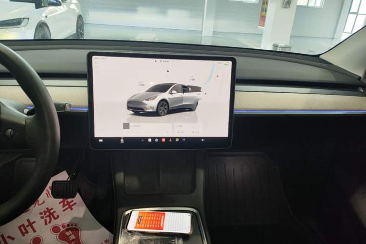 Used Tesla Model Y 2024 Rear-Wheel-Drive Version Audio And AC Panel