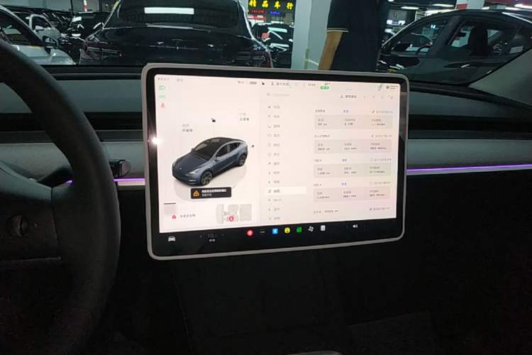 Used Tesla Model Y 2024 Rear-Wheel-Drive Version Audio And AC Panel