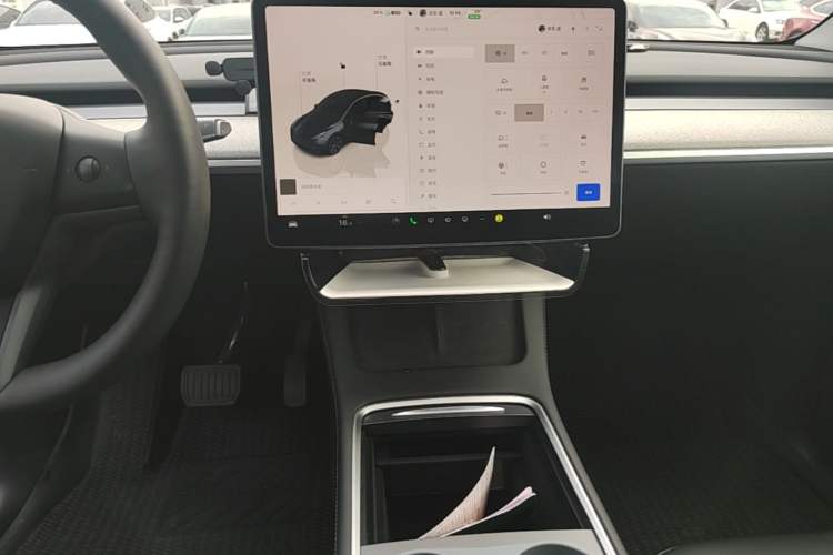 Used Tesla Model Y 2024 Rear-Wheel-Drive Version Audio And AC Panel