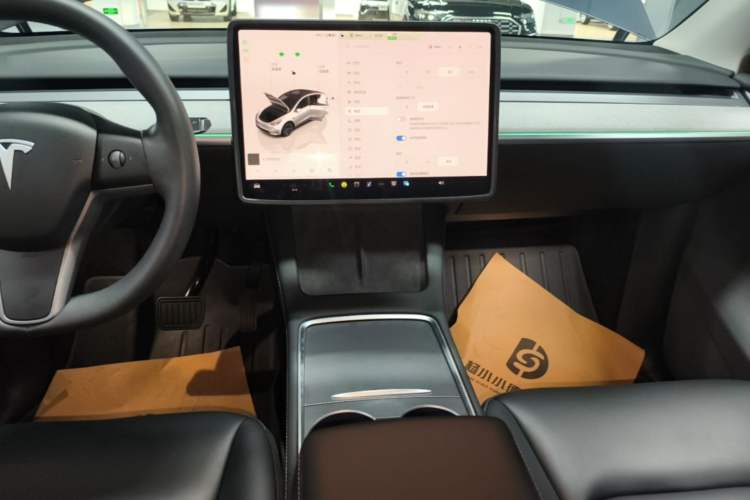 Used Tesla Model Y 2024 Rear-Wheel-Drive Version Audio And AC Panel